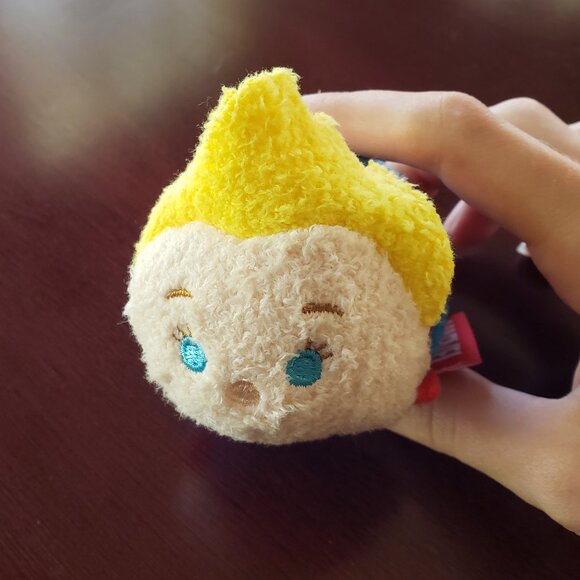 Captain Marvel mini Tsum Tsum Women of Power collection Marvel Comics plushie - Picture 2 of 6